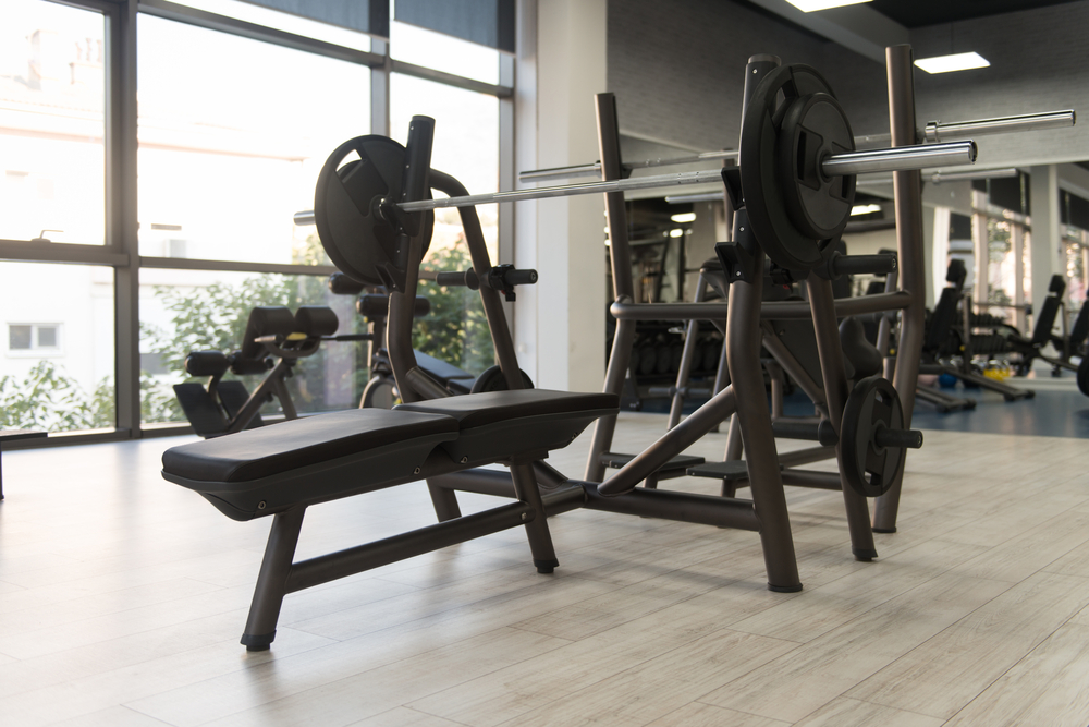 Modern,Gym,Room,Fitness,Center,With,Equipment,And,Machines